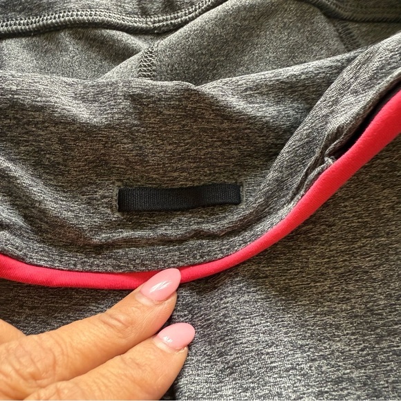 Lululemon Sz 6 Inspire Tight Leggings Grey Pink  Neon Zip Front Pockets Running - Picture 3 of 10